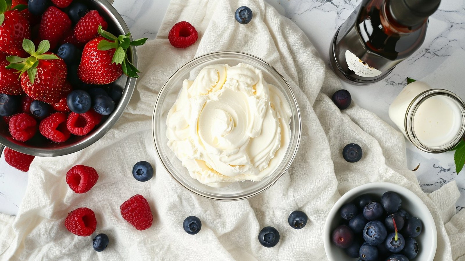 Keto Beeren & Sahne Gelato
